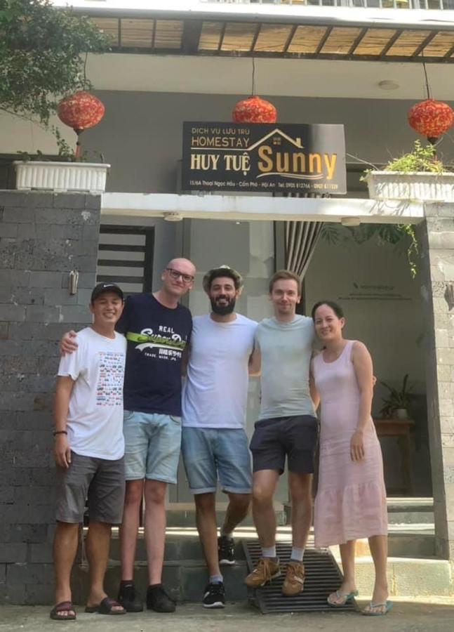 Sunny Homestay Хойан Экстерьер фото